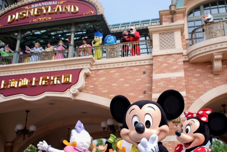 Shanghai Disney in lockdown